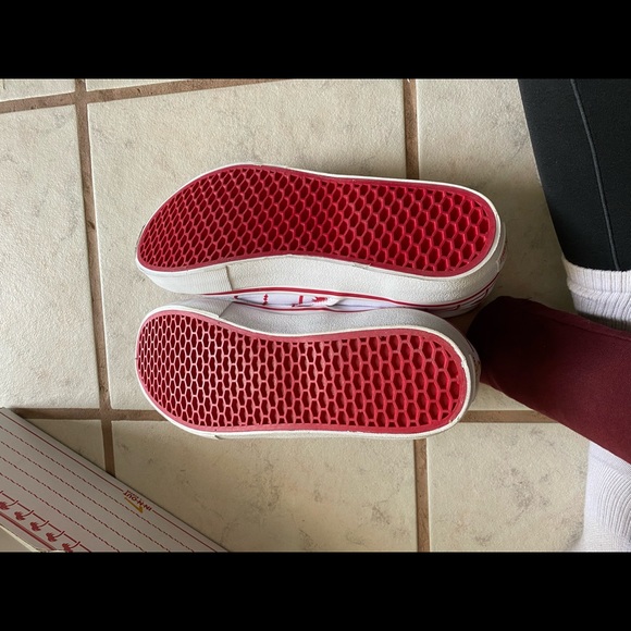 In and out vans - Picture 6 of 8